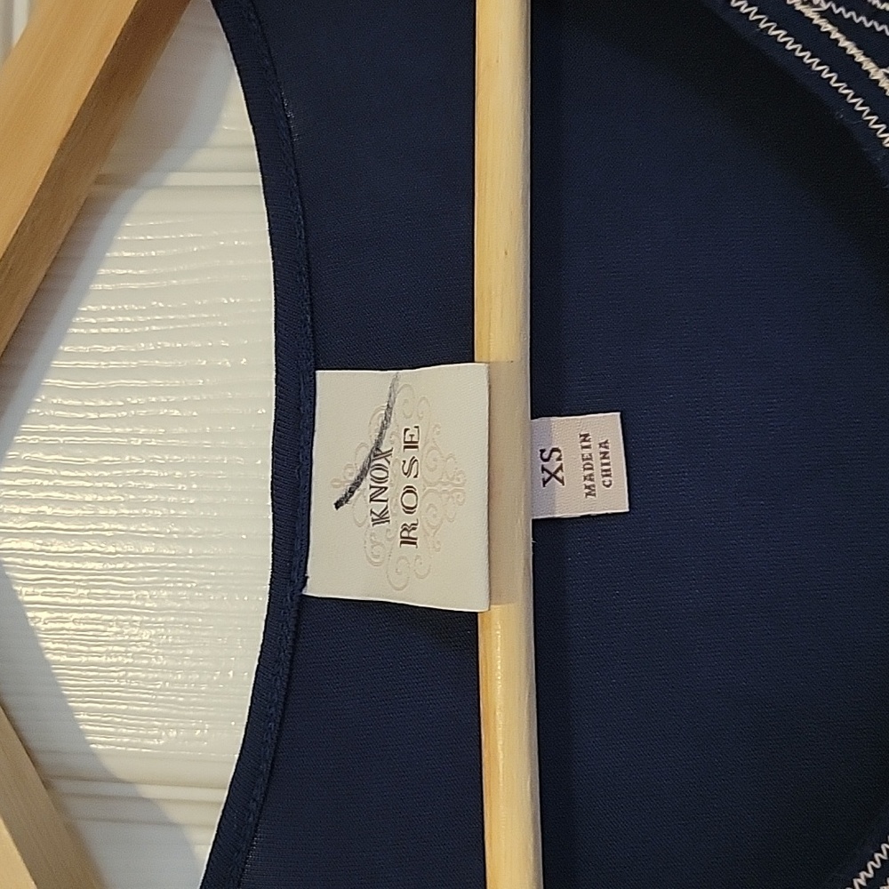 Knox Rose embroidered top - Picture 4 of 6